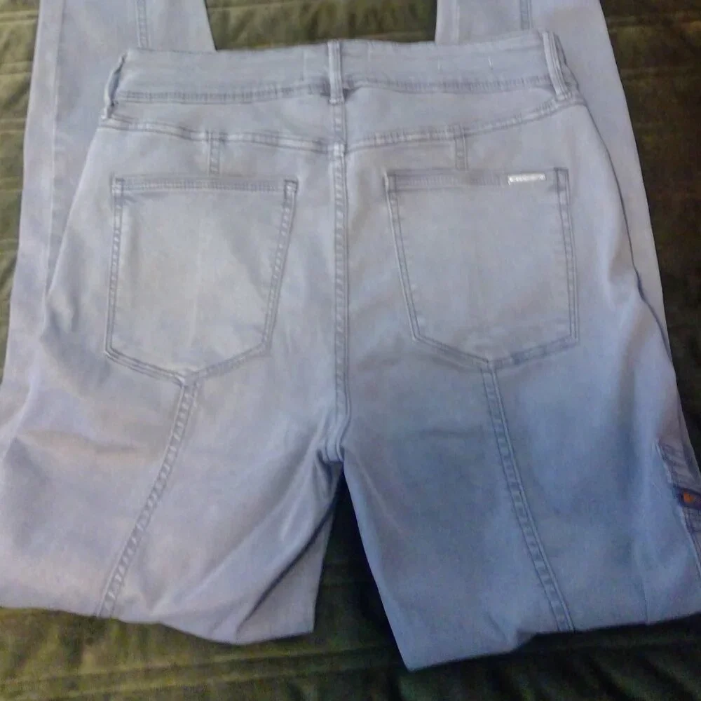 White House Black Market High-Rise Skinny Ankle Everyday Soft Jeans - Picture 6 of 8